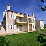 Plavo Nebo Istra