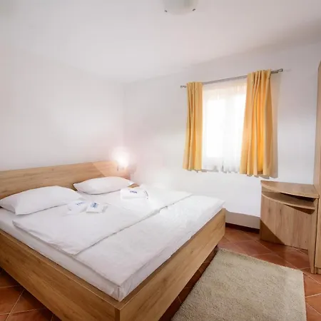 Апартаменты Plavo Nebo Istra